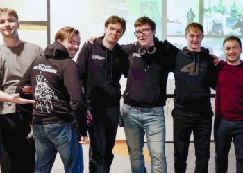 Sukces studentów politechniki. Stworzyli inteligentną sieć urządzeń do&nbsp;wykrywania dronów