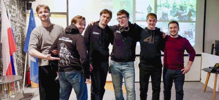 Sukces studentów politechniki. Stworzyli inteligentną sieć urządzeń do wykrywania dronów 1 - Polskie Radio Rzeszów Sukces studentów politechniki. Stworzyli inteligentną sieć urządzeń do wykrywania dronów