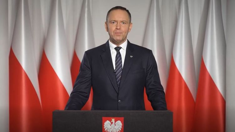 Wypadek autokaru na Węgrzech. Prezydent Nawrocki złożył kondolencje 1 - Polskie Radio Rzeszów Prezydent zawetował ustawę o programie SAFE. Jest komentarz premiera