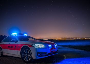 Co&nbsp;najmniej 6 osób zginęło w&nbsp;pożarze autobusu w&nbsp;Szwajcarii