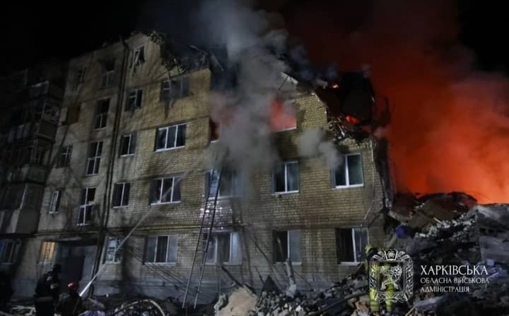 Zmasowany atak Rosji na Ukrainę. Rakiety uderzyły w blok w Charkowie - Polskie Radio Rzeszów