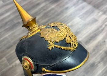 Ukraińscy celnicy udaremnili wysyłkę do&nbsp;USA cennego pruskiego hełmu