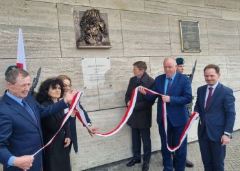 Tablica ku&nbsp;pamięci Emanuela Korompaya odsłonięta w&nbsp;Przemyślu