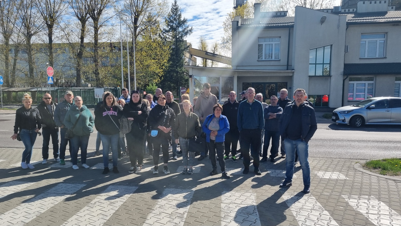 Przemyski Fibris tonie w długach. Wstrzymana produkcja, wynagrodzenia w ratach - Polskie Radio Rzeszów