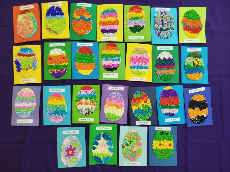 Uczniowie SP 15 w Przemyślu w akcji „Kartka dla Żołnierza” 1 - Polskie Radio Rzeszów Uczniowie SP 15 w Przemyślu w akcji „Kartka dla Żołnierza”