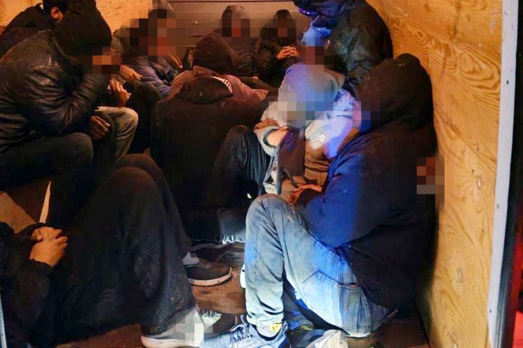 17 migrantów w&nbsp;busie. Polak zatrzymany podczas akcji w&nbsp;Chorwacji