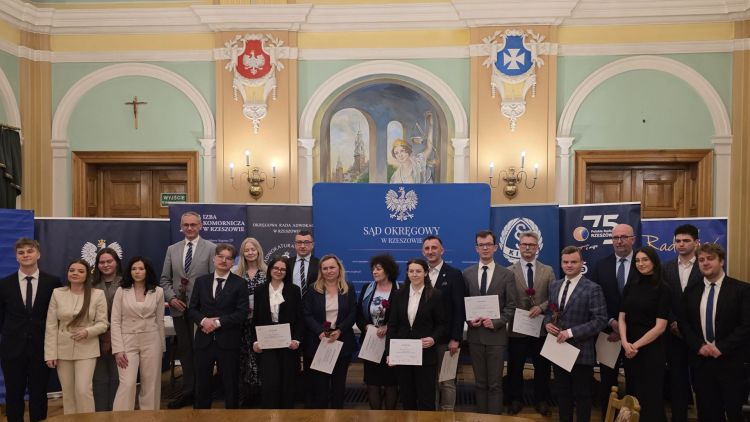 Studenci prawa rywalizowali w konkursie krasomówczym w Rzeszowie - Polskie Radio Rzeszów