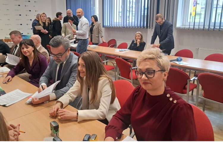 Dodatkowe unijne pieniądze zasiliły podkarpackie urzędy pracy