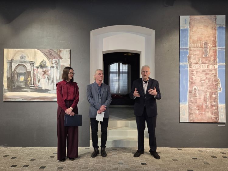 Arcus” Jacka Balickiego w Rzeszowie - wystawa w Galerii r_z komentarzem do współczesności 1 - Polskie Radio Rzeszów Arcus” Jacka Balickiego w Rzeszowie – wystawa w Galerii r_z komentarzem do współczesności