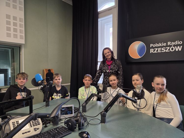 Matematyka królową nauk - uczniowie o liczbach, figurach i wzorach codziennym życiu - Polskie Radio Rzeszów