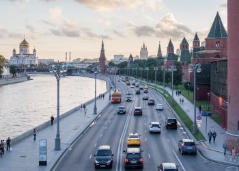 Moskiewska parada wojskowa bez&nbsp;internetu i&nbsp;czołgów