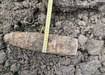 Niewybuch podczas prac ziemnych w&nbsp;powiecie jarosławskim. Interweniowali saperzy