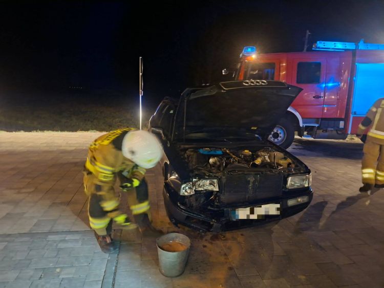 Nie miała prawa jazdy, wsiadła za kierownicę i wjechała w sklep 1 - Polskie Radio Rzeszów Nie miała prawa jazdy, wsiadła za kierownicę i wjechała w sklep