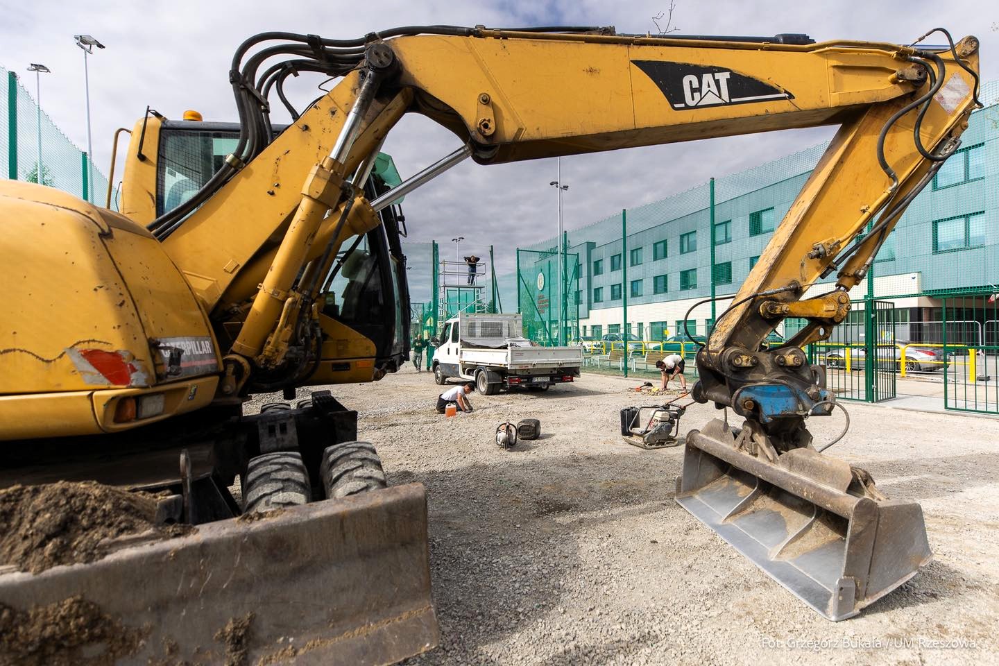 Nowy kompleks sportowy przy VIII Liceum Ogólnokształcącym w Rzeszowie - Polskie Radio Rzeszów