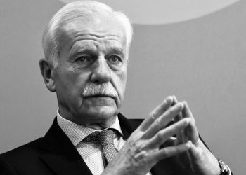 Nie&nbsp;żyje Andrzej Olechowski. Były minister i&nbsp;współzałożyciel PO&nbsp;miał 78 lat