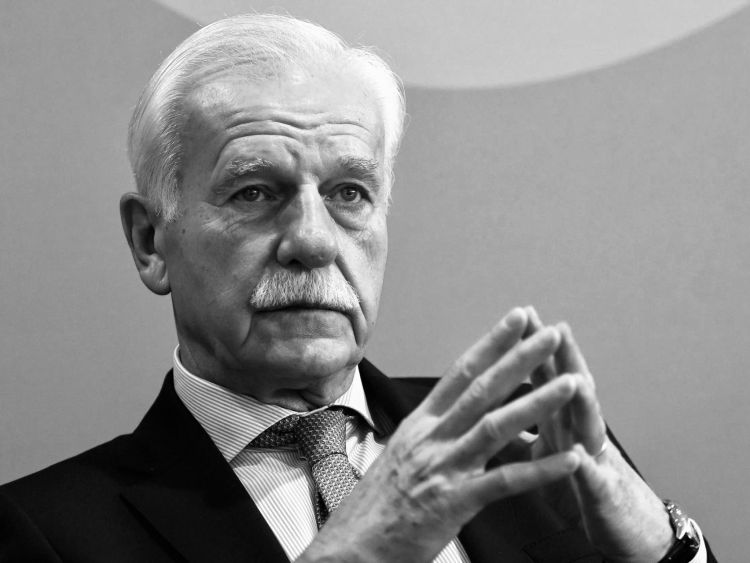 Nie&nbsp;żyje Andrzej Olechowski. Były minister i&nbsp;współzałożyciel PO&nbsp;miał 78 lat