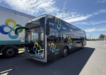 Wodorowy autobus wyjechał na&nbsp;ulice Rzeszowa