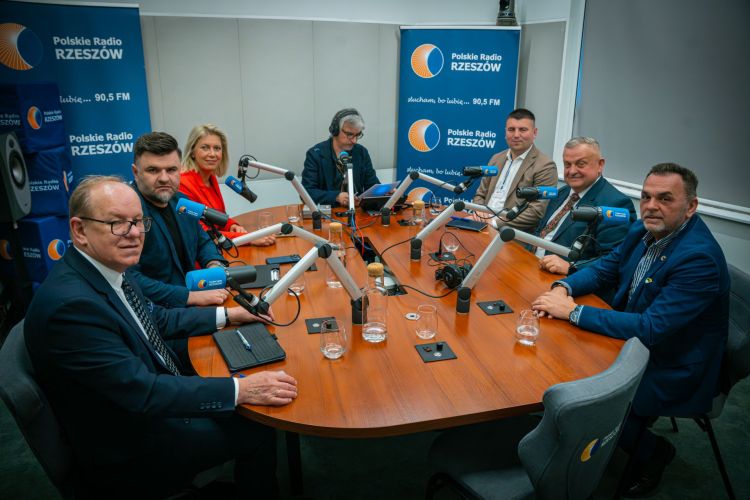 Spór o&nbsp;Zbigniewa Ziobrę. Polityczne komentarze w&nbsp;Podkarpackim Panelu Politycznym