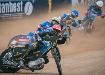 Remis na&nbsp;inaugurację sezonu żużlowego w&nbsp;Rzeszowie