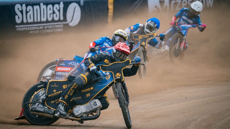 Remis na&nbsp;inaugurację sezonu żużlowego w&nbsp;Rzeszowie