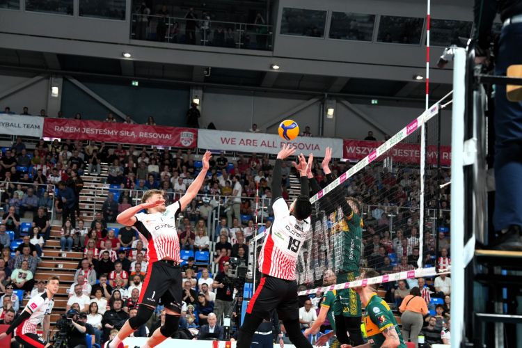 Asseco Resovia Rzeszów – Aluron CMC Warta Zawiercie. Walka o&nbsp;finał PlusLigi [NA ŻYWO]