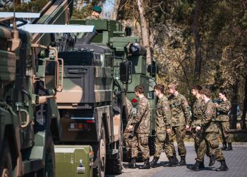 W Stalowej Woli rozpoczęły się Wojskowe Targi Służby i Pracy [ZDJĘCIA] - Polskie Radio Rzeszów