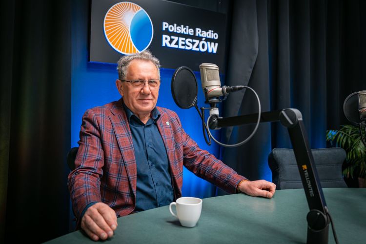 Tadeusz Chrzan o&nbsp;odbudowie Ukrainy, NFZ i&nbsp;śledztwie ws. strzelnicy w&nbsp;Maleniskach