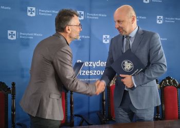 Nowa szkoła na&nbsp;Budziwoju w&nbsp;Rzeszowie. Będzie też pełnić funkcję schronu