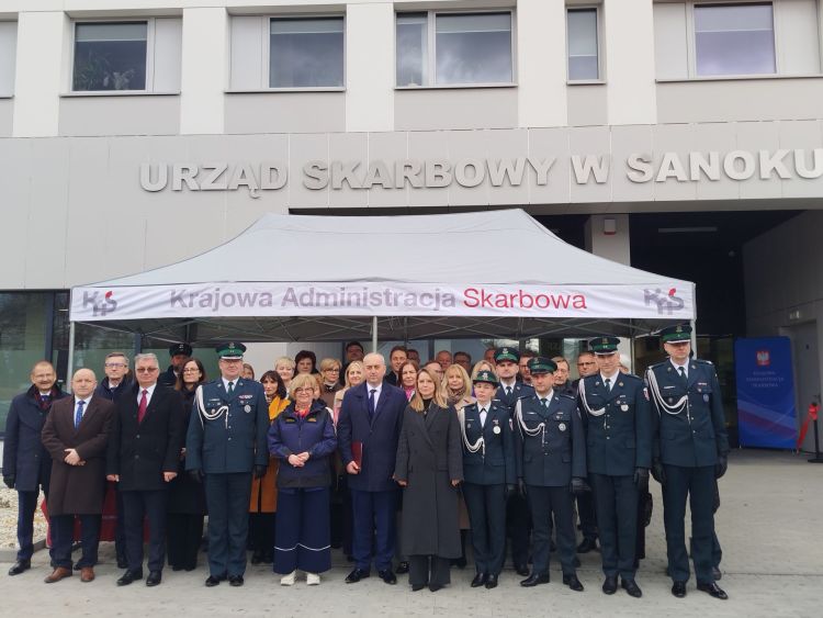 Nowa siedziba Urzędu Skarbowego w Sanoku i wzmocnienie floty KAS - Polskie Radio Rzeszów