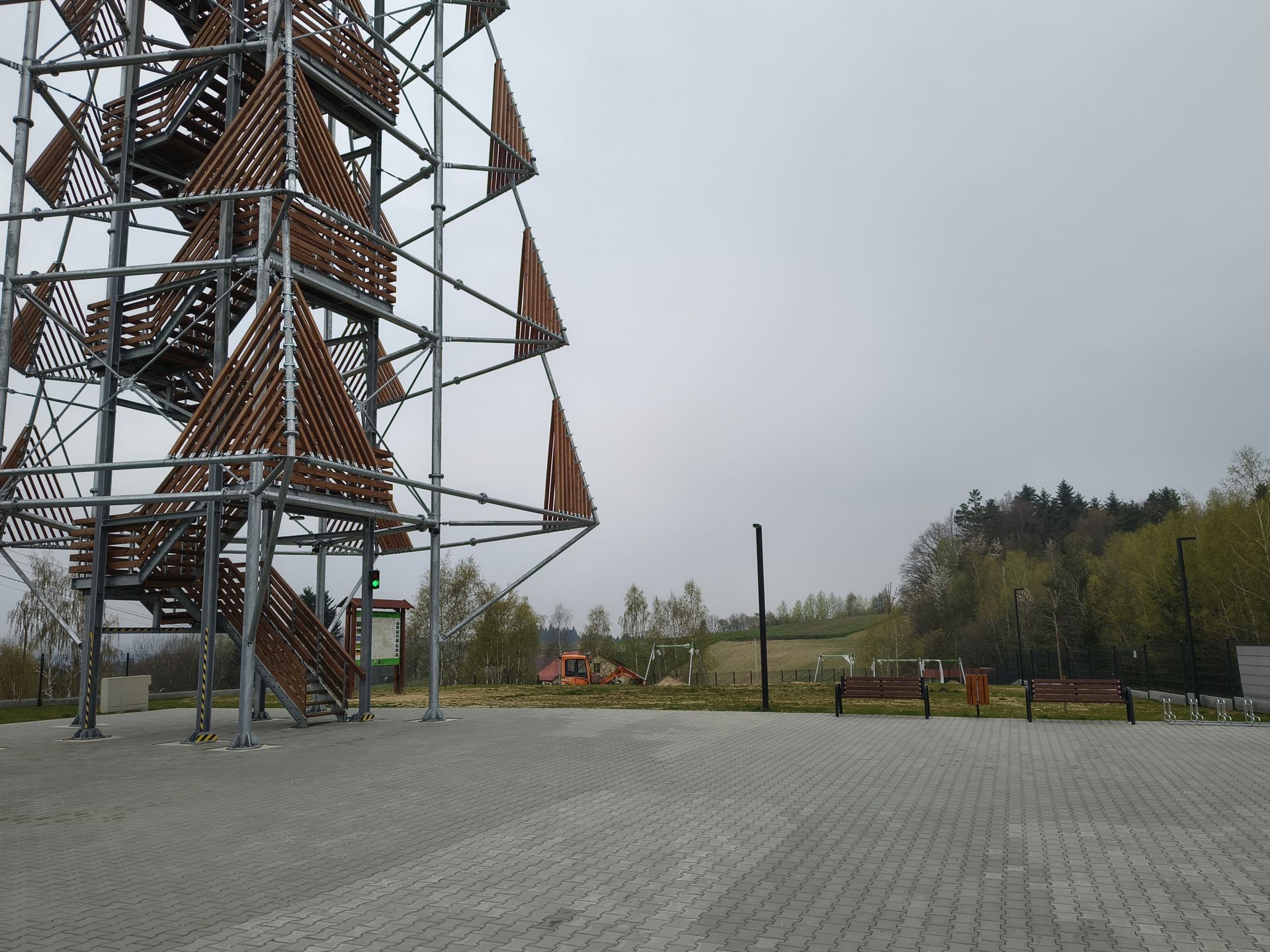 Wieża widokowa w Wisowej popularnym miejscem na turystycznej mapie Podkarpacia - Polskie Radio Rzeszów