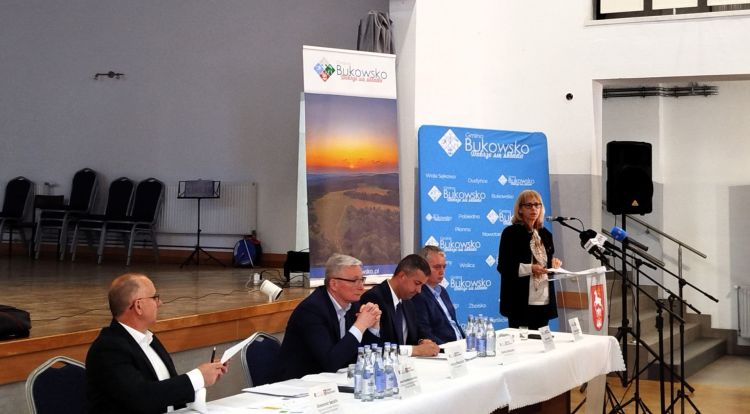 Tragiczny atak niedźwiedzia impulsem do&nbsp;debaty o&nbsp;bezpieczeństwie mieszkańców