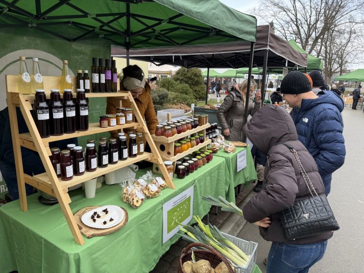 Podkarpacki Bazarek, szkolenia i&nbsp;konkurs – najnowszy „Raport rolniczy”