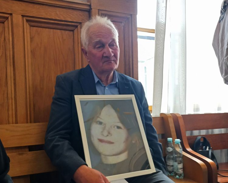 Mowy końcowe w&nbsp;procesie w&nbsp;sprawie zabójstwa Iwony Cygan: „Wszyscy macie krew na&nbsp;rękach” – mówi siostra zamordowanej. „Nie było zmowy milczenia w&nbsp;Szczucinie” – twierdzą obrońcy