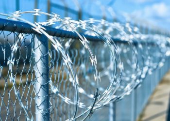 Nowoczesny oddział więzienny otwarty w&nbsp;Sanoku. Powrót Służby Więziennej do&nbsp;miasta po&nbsp;latach