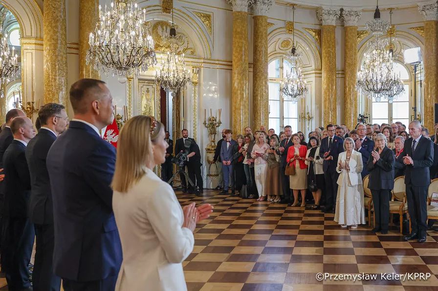 Order Orła Białego dla Andrzeja Poczobuta: Nie czuję się bohaterem, bohaterami tej historii są żołnierze AK - Polskie Radio Rzeszów
