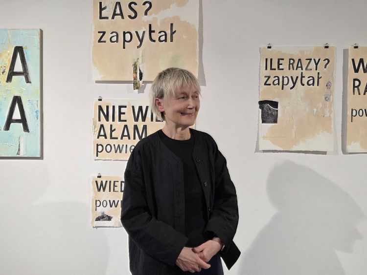 „W rozliczeniu” Jadwigi Sawickiej w BWA Krosno - siła języka i doświadczenie - Polskie Radio Rzeszów