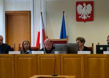 „To była egzekucja”. Dożywocie dla Tomasza U. za&nbsp;potrójne zabójstwo w&nbsp;Bąkowie
