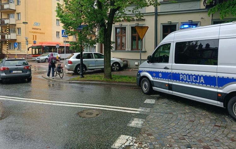 Wjechał w&nbsp;ścianę budynku przy Dąbrowskiego w&nbsp;Rzeszowie, szybko usłyszał wyrok