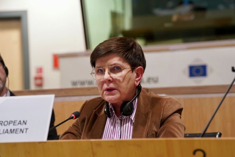 Beata Szydło nie&nbsp;stawiła się w&nbsp;prokuraturze w&nbsp;Rzeszowie. Chodzi o&nbsp;kampanię Sprawiedliwe Sądy