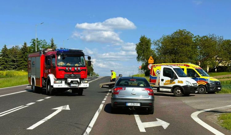 Utrudnienia na&nbsp;DK94 w&nbsp;Nowosielcach. Zderzyły się dwa samochody