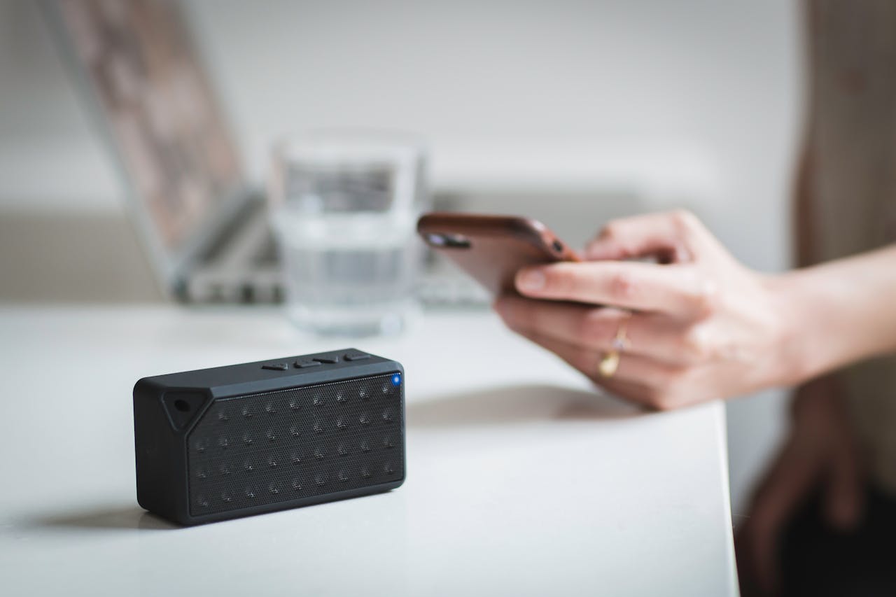 Bezprzewodowe audio bez strat – czy Bluetooth w 2026 roku dorównał kablowi? - Polskie Radio Rzeszów