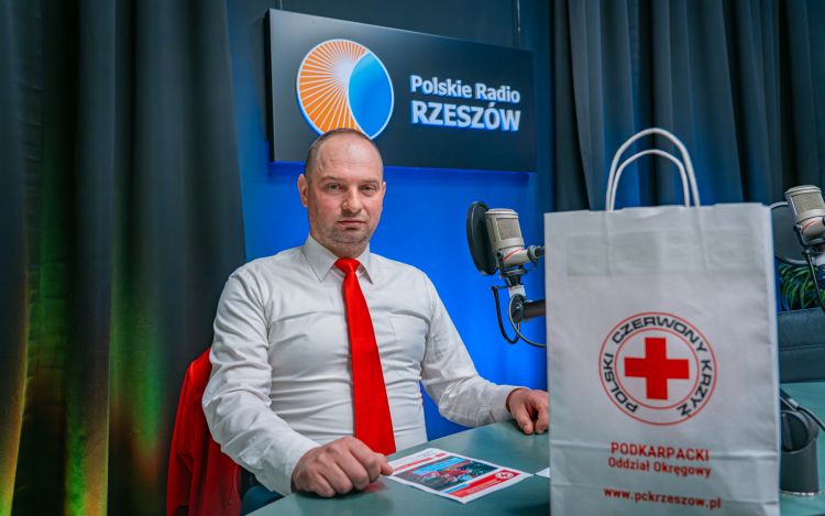 S. Stefański: Podkarpacki Czerwony Krzyż wciąż wspiera uchodźców z&nbsp;Ukrainy