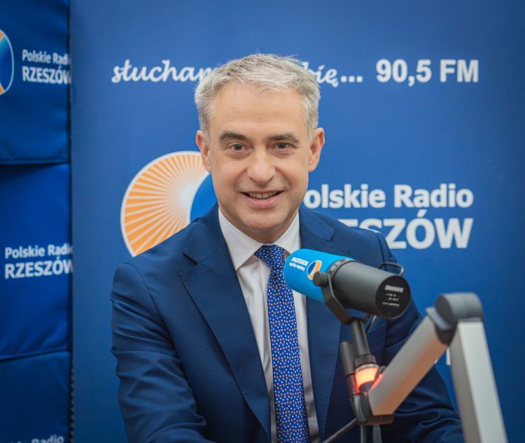 K. Gawkowski: Polska codziennie odpiera od&nbsp;dwóch do&nbsp;trzech tysięcy cyberataków