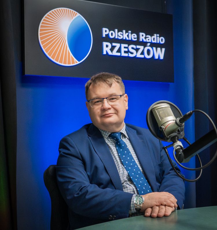 Jakie są plany i ambicje na dalszy rozwój Uniwersytety Rzeszowskiego po 25 latach funkcjonowania? 1 - Polskie Radio Rzeszów Jakie są plany i ambicje na dalszy rozwój Uniwersytety Rzeszowskiego po 25 latach funkcjonowania?