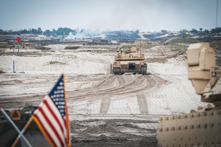 Pentagon: Mniej wojsk USA w&nbsp;Europie, opóźnienie rozmieszczenia sił amerykańskich w&nbsp;Polsce