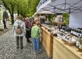 Jarmark Rękodzieła w&nbsp;Rzeszowie przyciąga tłumy. Regionalne produkty i&nbsp;majówkowa atmosfera