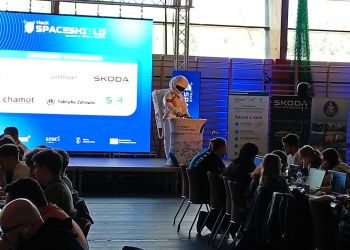 Hackathon SpaceShield Hack w&nbsp;Stalowej Woli. Młodzi tworzą technologie przyszłości