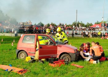 Rekordowa Nocna Jazda Ratowników w&nbsp;Jedliczu. Zebrano ponad 126 tysięcy złotych dla Hani