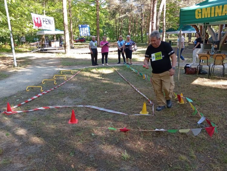 Senioriada w&nbsp;Nowej Dębie. Sport, integracja i&nbsp;wspólna zabawa