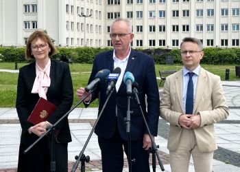 Posłowie PiS pytają o konsolidację szpitali na Podkarpaciu. „Nie ma żadnych konkretów” 2 - Polskie Radio Rzeszów Posłowie PiS pytają o konsolidację szpitali na Podkarpaciu. „Nie ma żadnych konkretów”